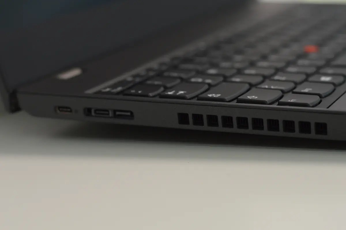 Lenovo ThinkPad T580 - Втора Употреба | Клас АAA+